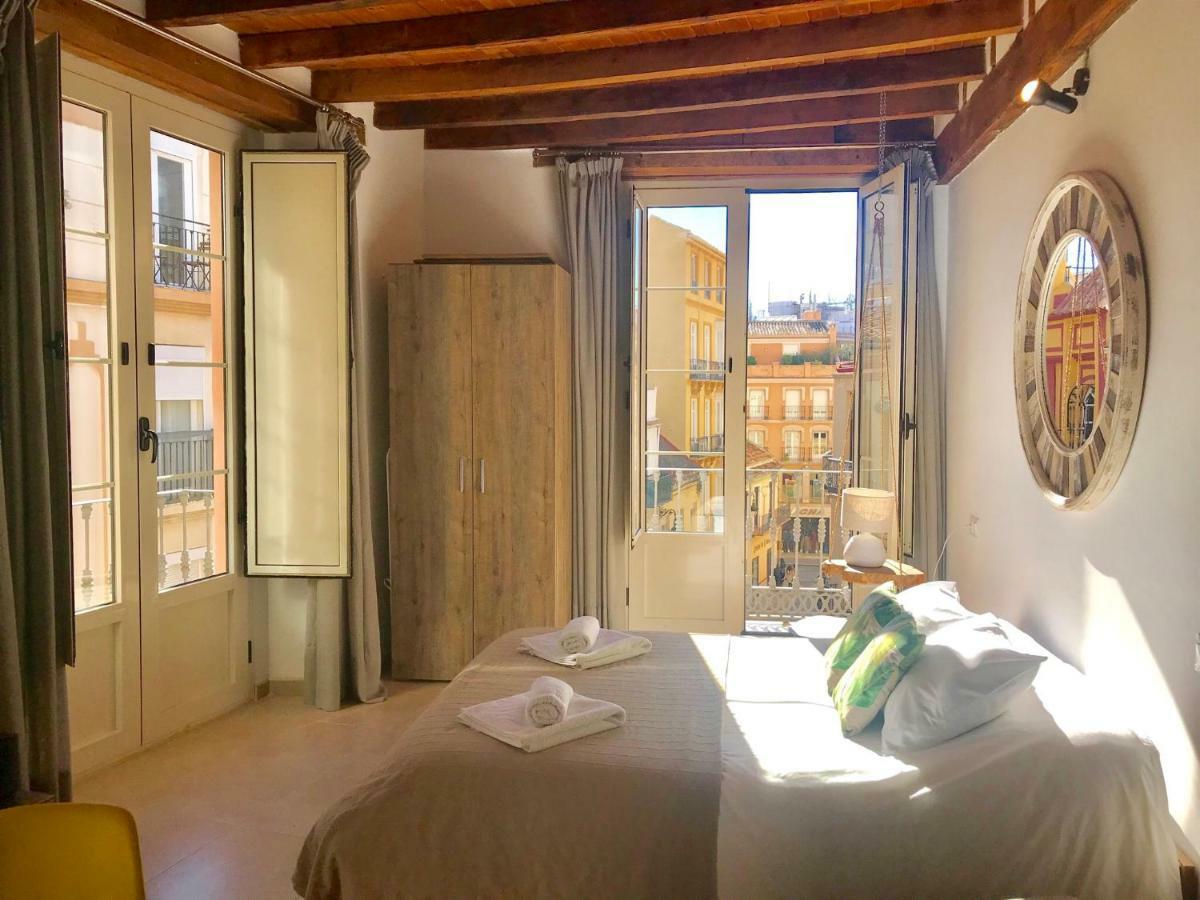 Homely Malaga Loft Gaona Centro ภายนอก รูปภาพ